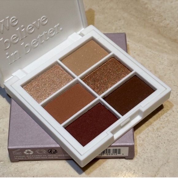 ILIA The Necessary Eyeshadow Palette - Warm Nude - Picture 3 of 7